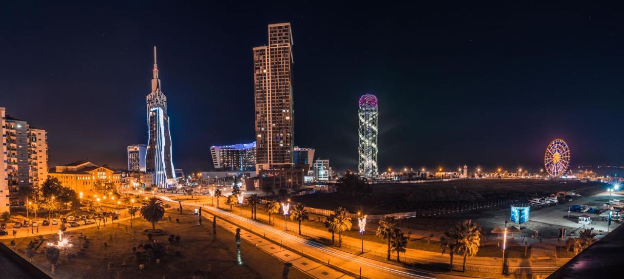 Sadafi Hotel • Სასტუმრო Სადაფი Batumi Ngoại thất bức ảnh